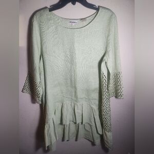 Azucan Top Women S Green Linen Eyelit Boho Artsy Coastal Flowy Tunic